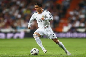 替补轮换灵活，阵容稳定性高，替补轮换灵活,阵容稳定性高的球员