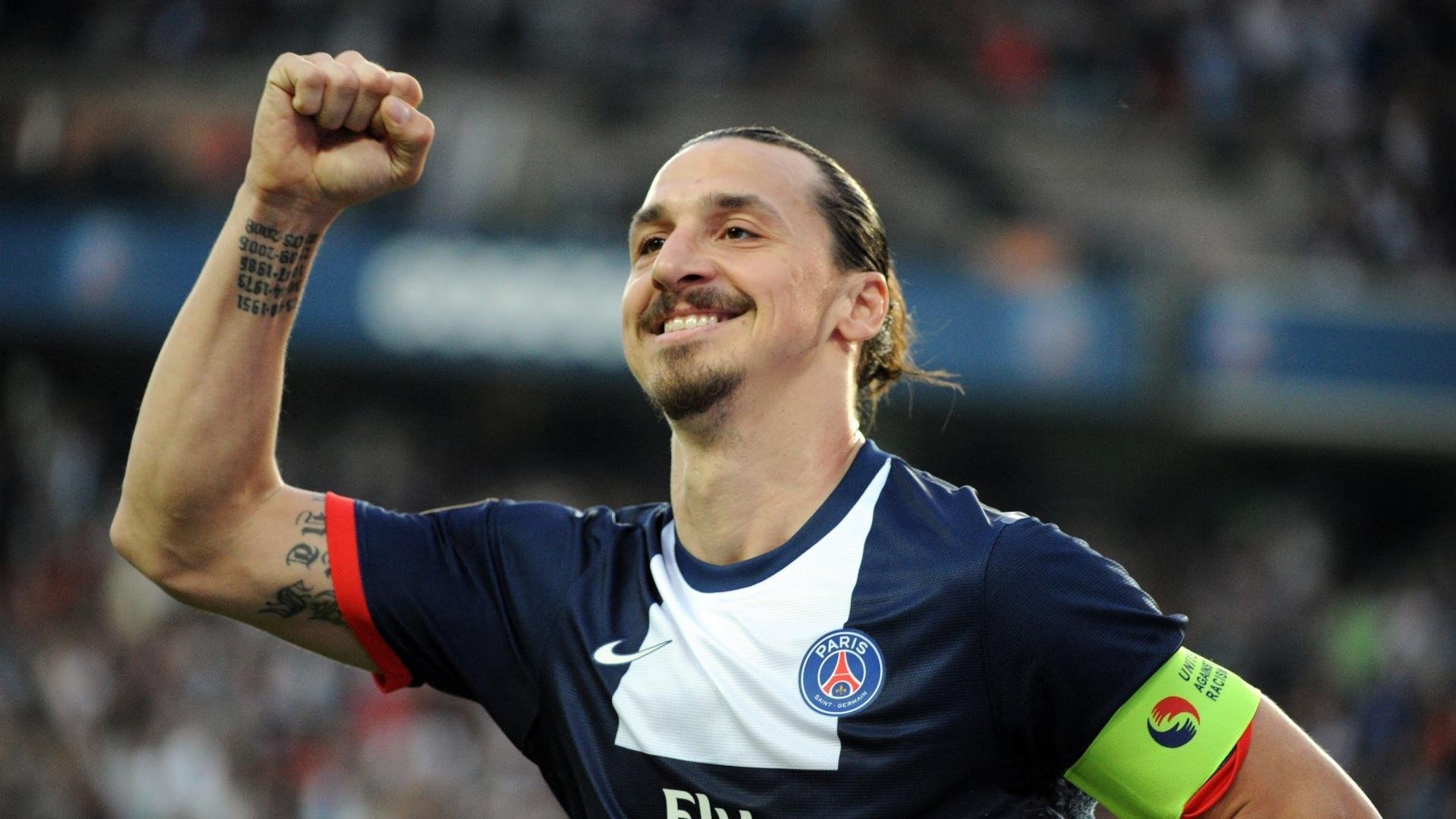 凯瑟琳·伯科夫稳步提升成绩赢得喝彩，凯特琳·伯尔斯